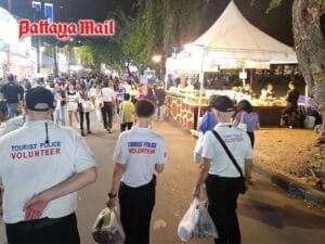 pattaya 6 tourist police deploy ai mobile units to secure pattaya fireworks festival 5 copy